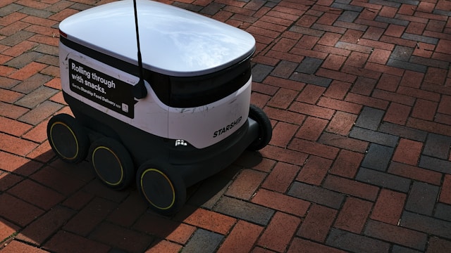 Starship delivery robot